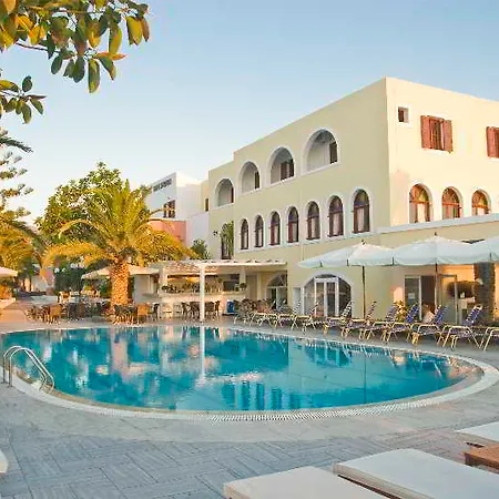 Hotel Makarios Kamari (Santorini)