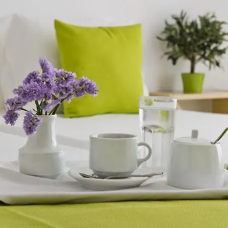 Makarios Hotel Kamari (Santorini)